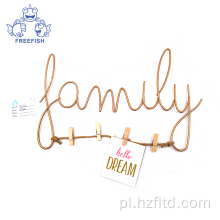 Różowozłoty metalowy znak z drutu rodzinnego